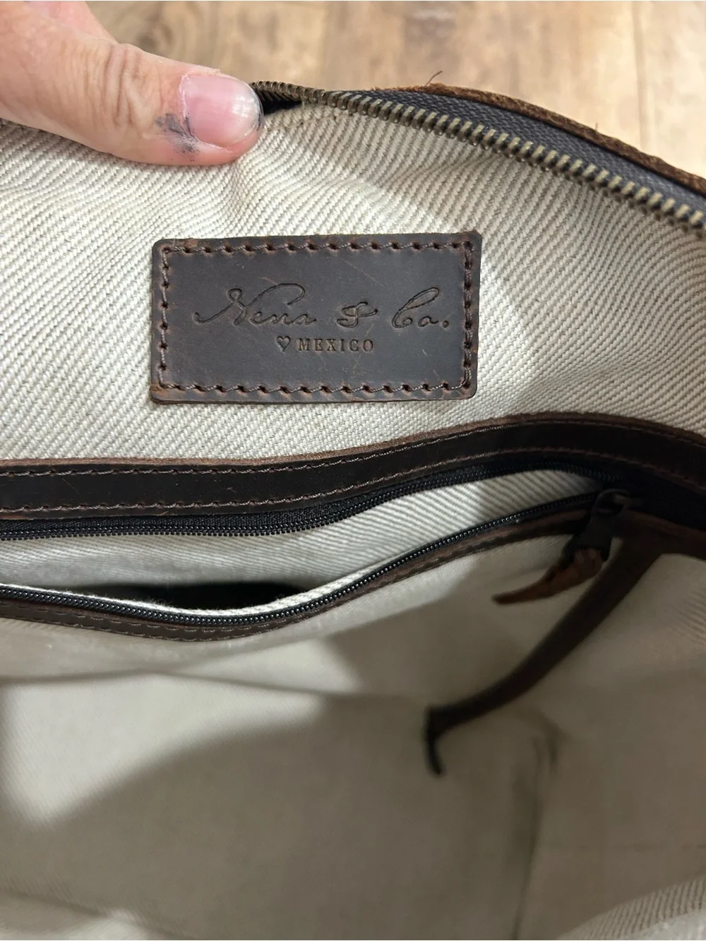 Nena & Co convertible day bag leather large tote/backpack